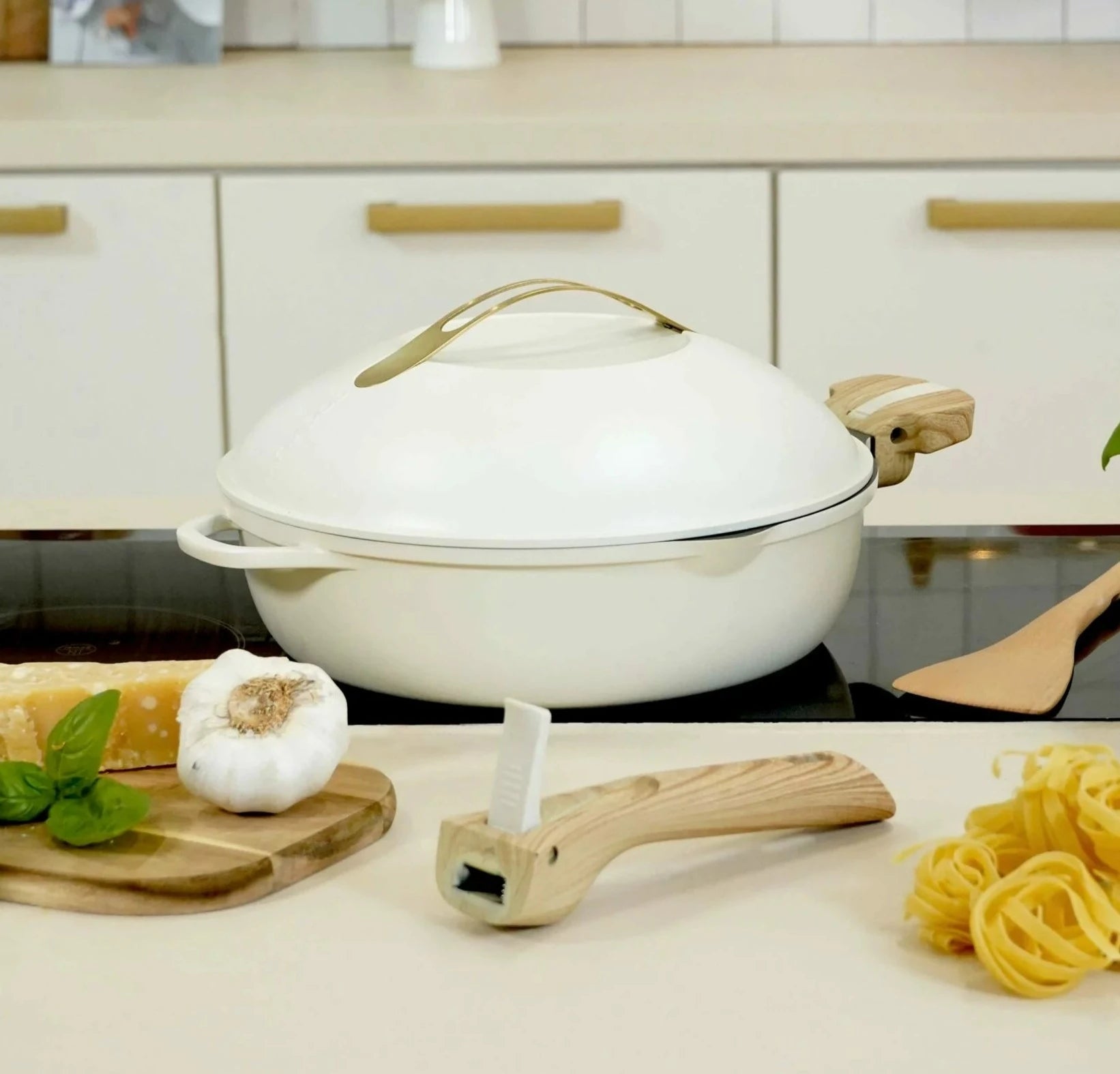 La Fabuleuse 8 in 1 frying pan - Meringue 24cm