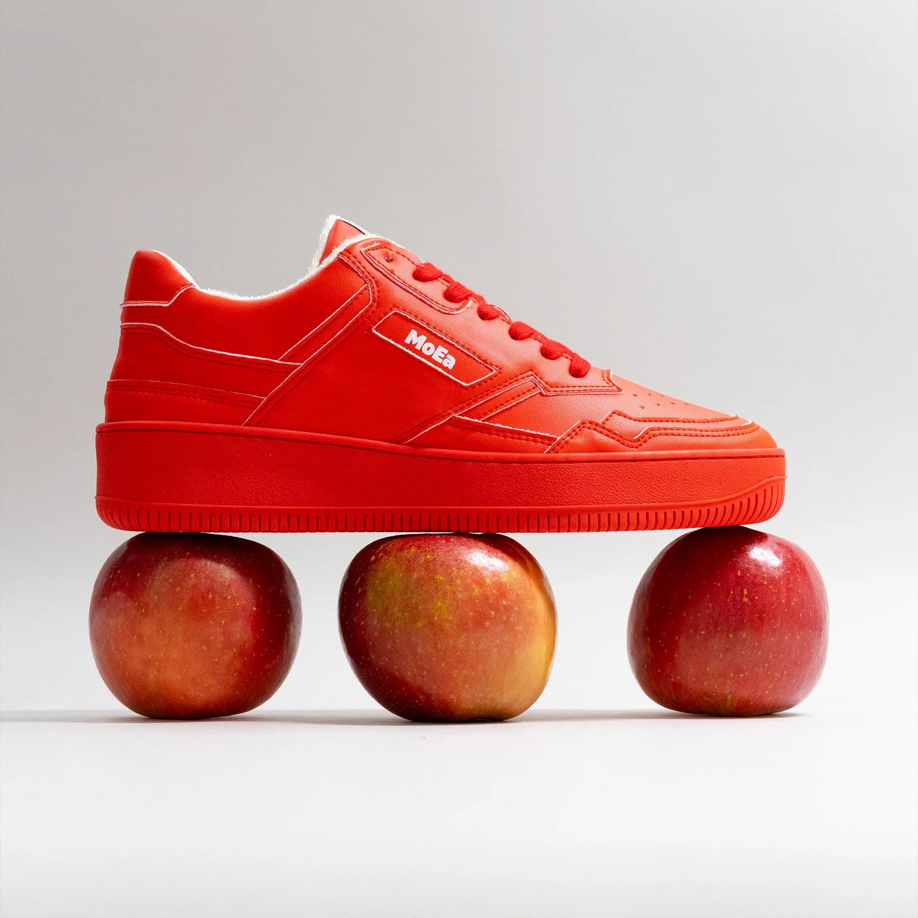 Sneakers GEN1 Apple Full Red Recycled Materials