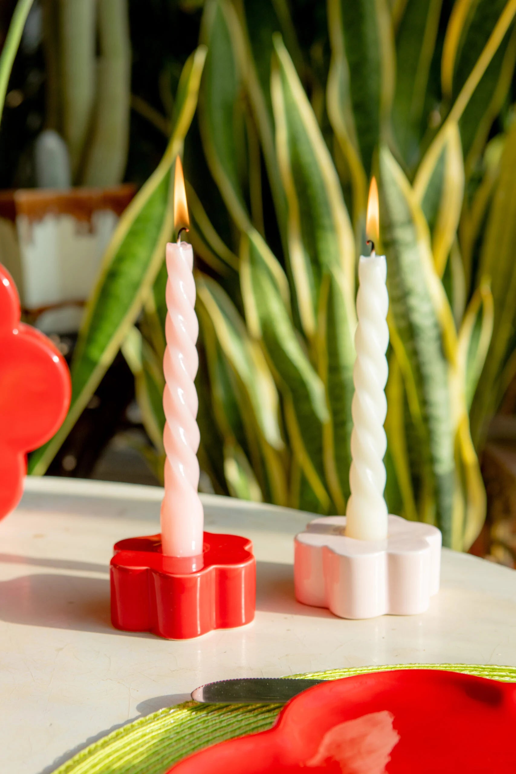 Candle Holder - Daisy Red Flower