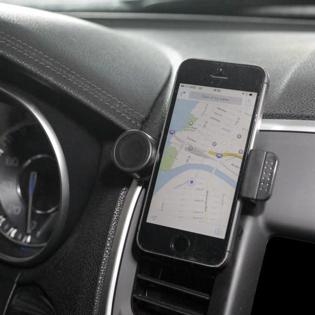 Accessoire pour maintenir le téléphone en voiture