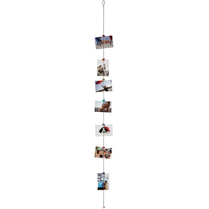 Magnetic wire photo holder - Camera