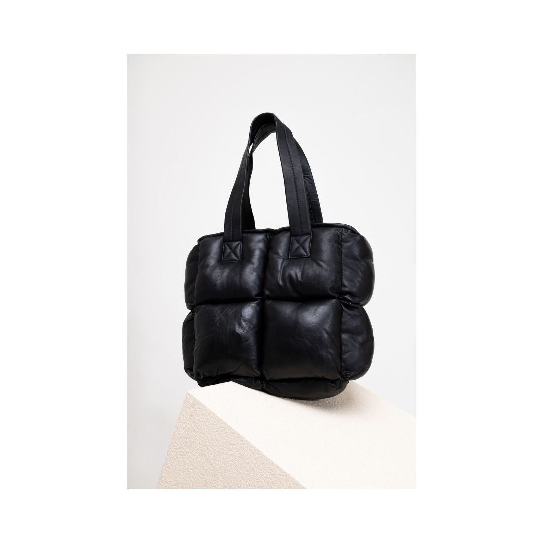 Number 15 quilted bag Black